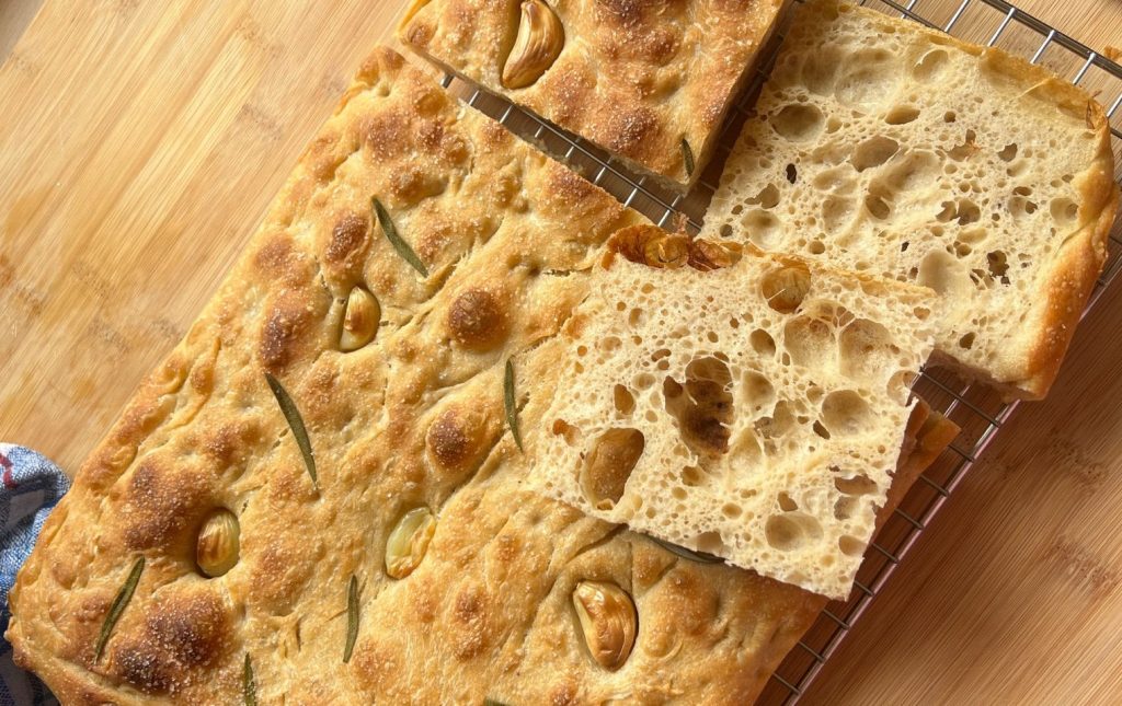 Egyszerű kovászos focaccia